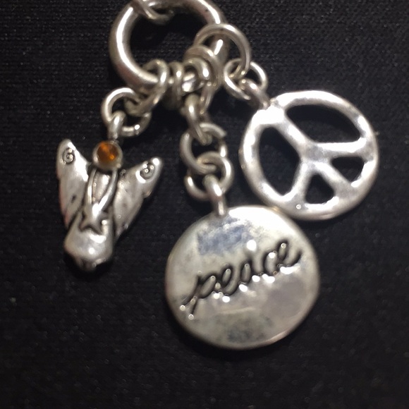 Jewelry - Picture 2 of 3